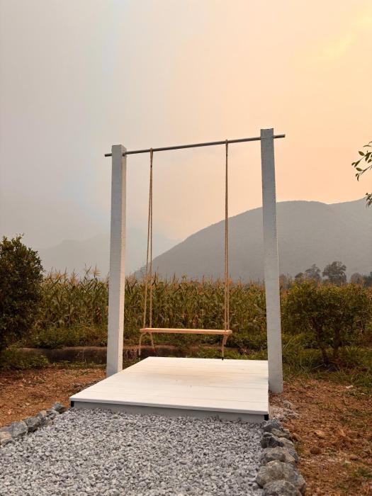 paradise resort and cafe