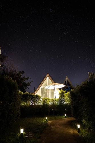 paradise resort and cafe