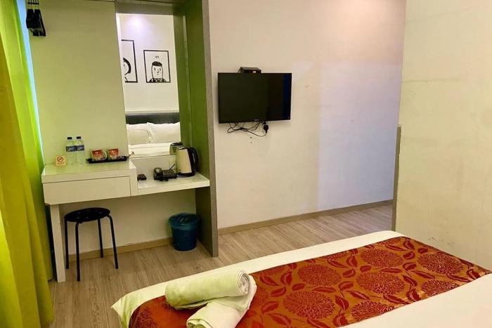 hotel dlima inn plaza mahkota melaka