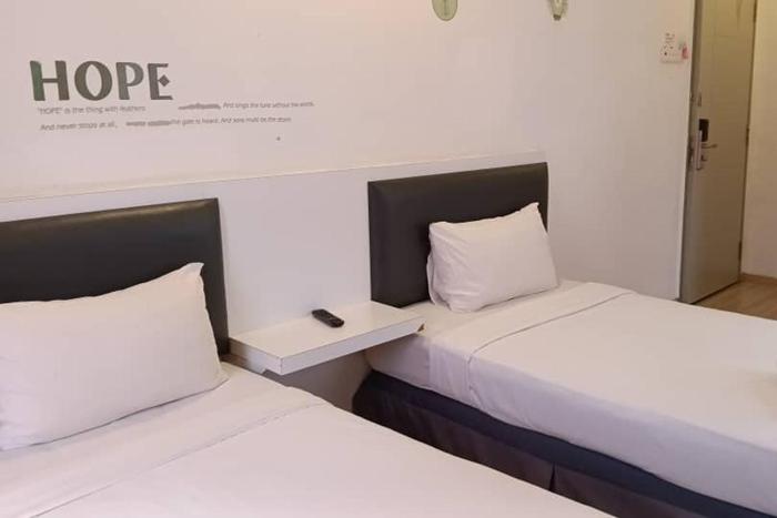 hotel dlima inn plaza mahkota melaka