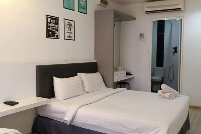 hotel dlima inn plaza mahkota melaka