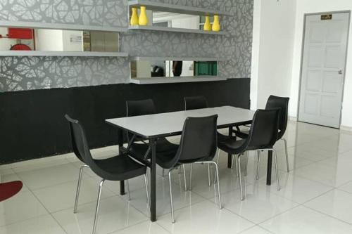 hotel dlima inn plaza mahkota melaka