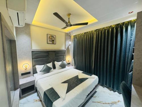 Hotel Windsor Castle,,3 star