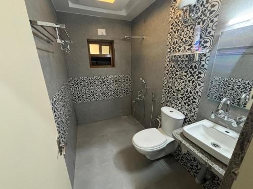 jaithri hotel and event center