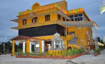 jaithri hotel and event center