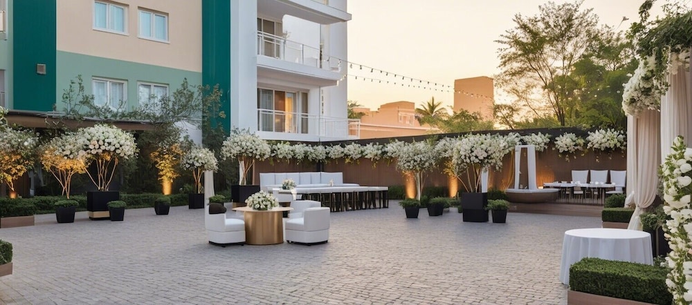 arc the boutique hotel