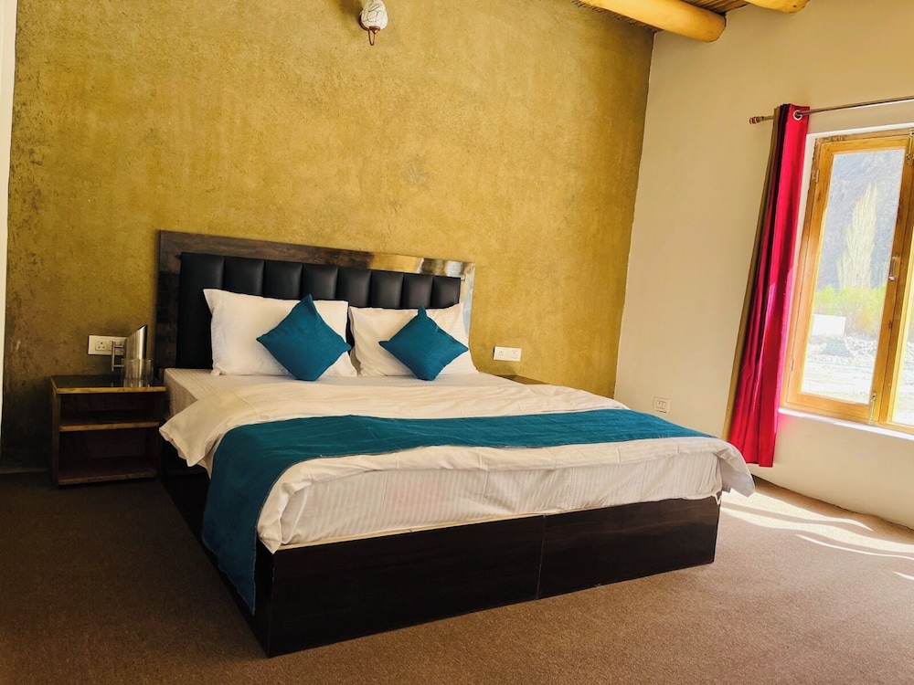 hunder tamarix resort