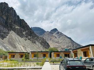 hunder tamarix resort