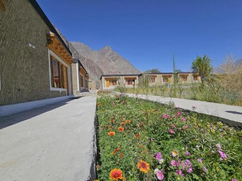 hunder tamarix resort