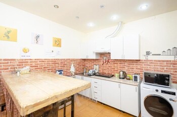 areva hostel