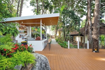 anona sunset boutique