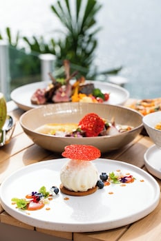 anona sunset boutique