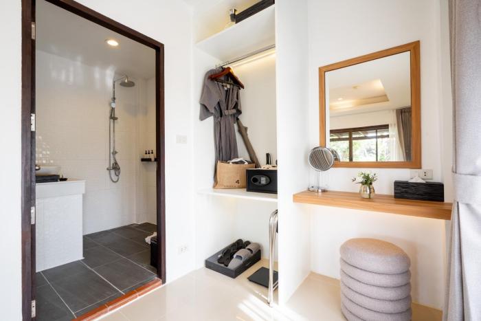 anona sunset boutique