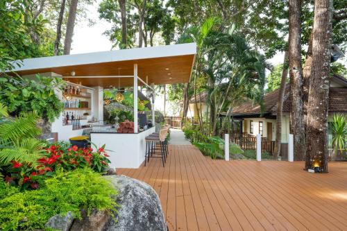 anona sunset boutique