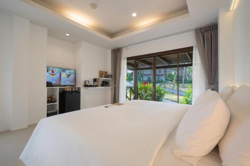 anona sunset boutique