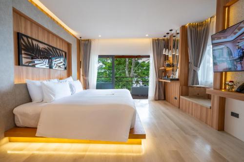 anona sunset boutique