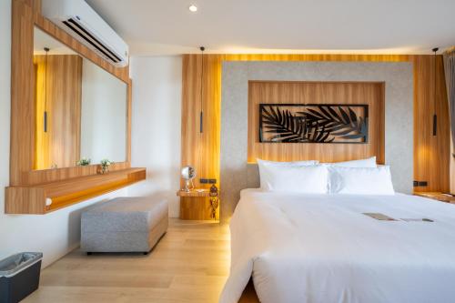 anona sunset boutique