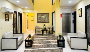 posh suites golf course road