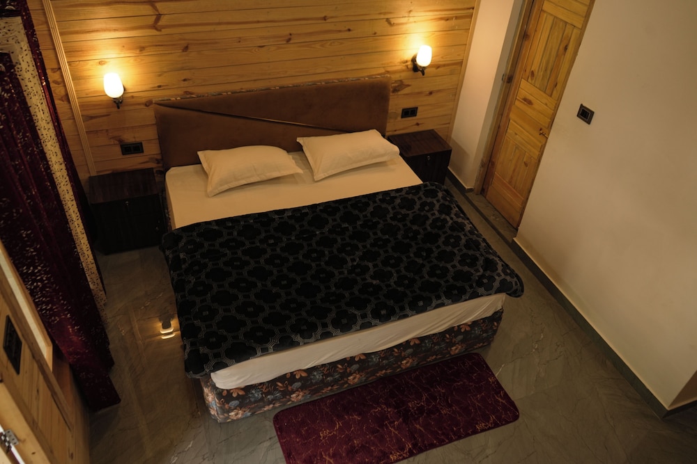 cabana riverside resort kainchi dham