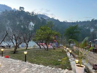 cabana riverside resort kainchi dham