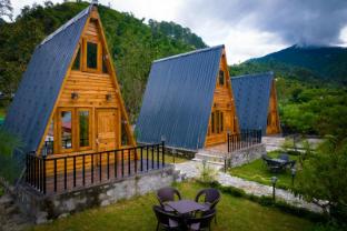 cabana riverside resort kainchi dham