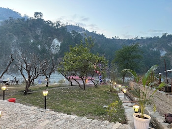 cabana riverside resort kainchi dham
