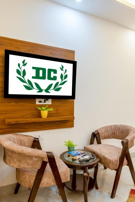 hotel de clark residency delhi airport