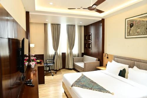 Indore International Convention Center,,3 star