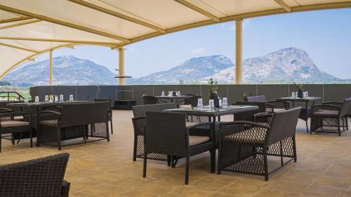 quad club resort and spa nandi hills