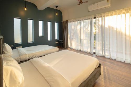 quad club resort and spa nandi hills