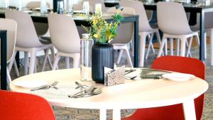 quad club resort and spa nandi hills