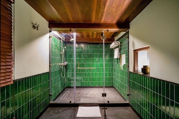 the lotus palace chettinad