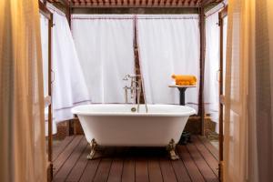 the lotus palace chettinad