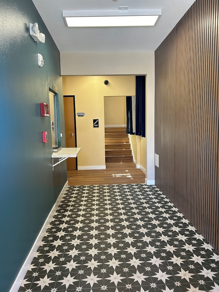 star inn hotel