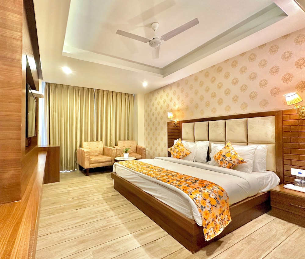 zenq signature inn mcleodganj