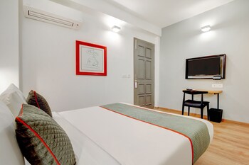 hotel aravali inn and banquet hall