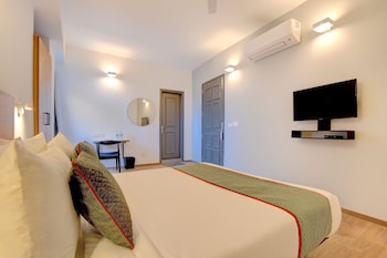 hotel aravali inn and banquet hall