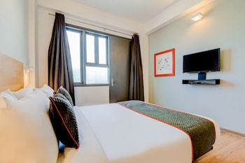 hotel aravali inn and banquet hall