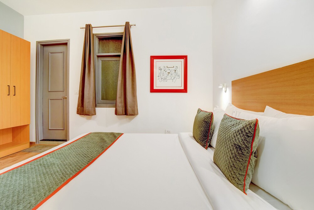 hotel aravali inn and banquet hall