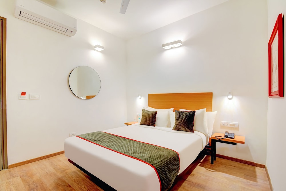 hotel aravali inn and banquet hall