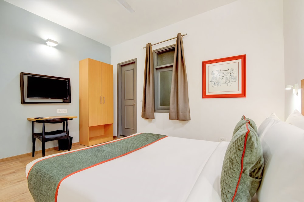 hotel aravali inn and banquet hall