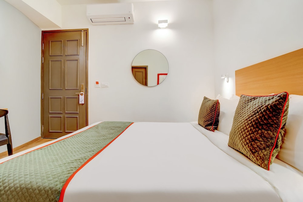 hotel aravali inn and banquet hall