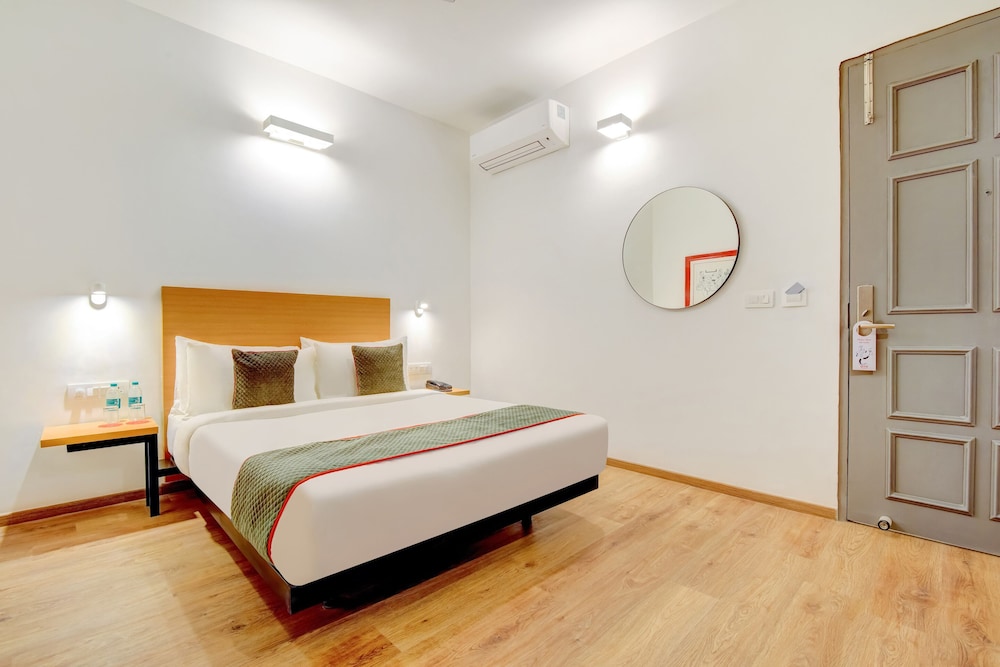 hotel aravali inn and banquet hall