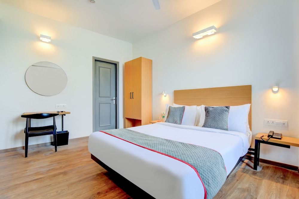 hotel aravali inn and banquet hall