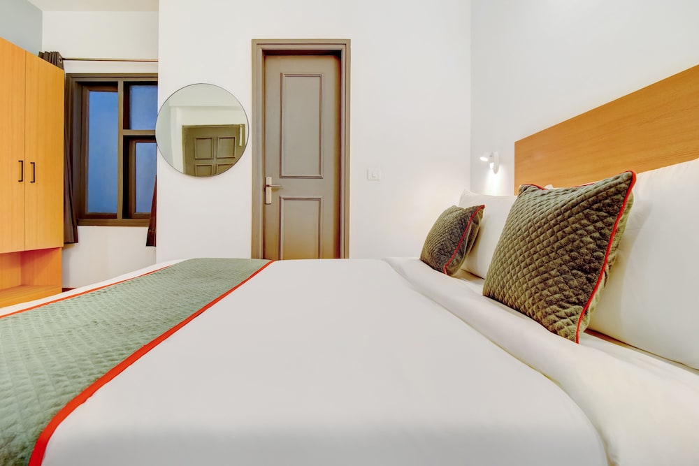 hotel aravali inn and banquet hall