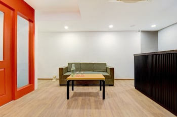 hotel aravali inn and banquet hall