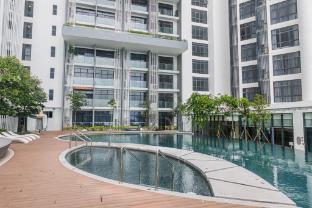 5starpanda seaview at the shore kota kinabalu