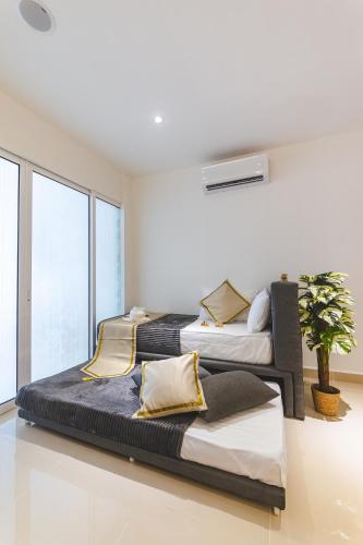 5starpanda seaview at the shore kota kinabalu