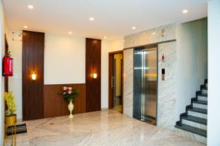 Hotel Skylights,,3 star