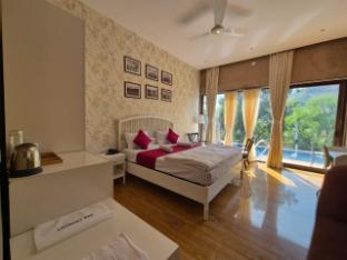 umber tree a nature side heaven resort